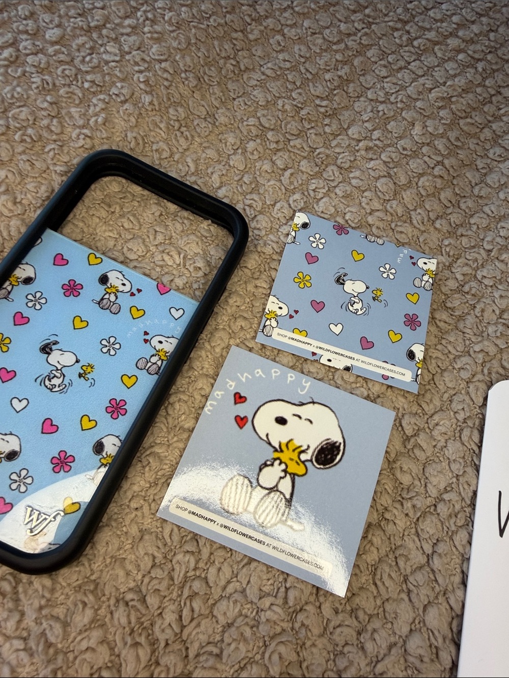 Wildflower Cases x MadHappy | Peanuts Iphone 17 pro case - Picture 5 of 8